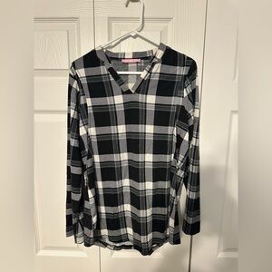 Plaid V-Neck Women's Top - Black and White - nursing and pumping shirt